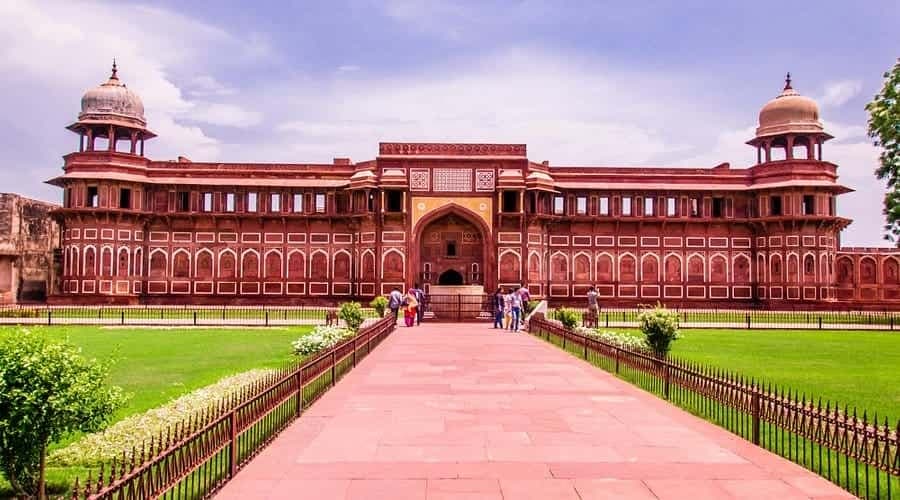 Jaipur & Agra